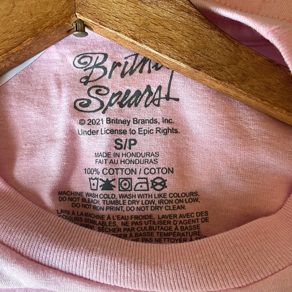 SOLD IN BOOTH - Britney Spears Graphic Tee Rue 21 / NWT / Size Small - Picture 5 of 6
